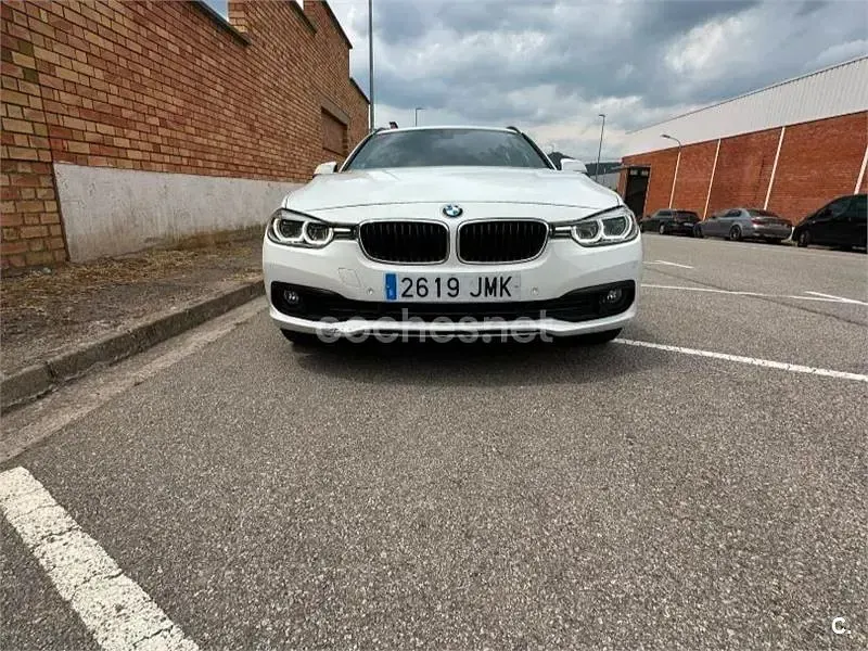 Usado BMW 320 Sport Line 184 CV (135 kW) 2016 Blanco Familiar