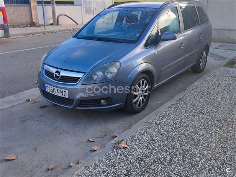 Gris / plata Usado 2007 Opel Zafira Enjoy Monovolumen | 2800 € (Precio justo) - Imagen 1/4