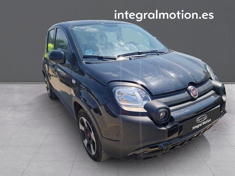 Usado Fiat Panda Cross Cross 70 CV (51 kW) 2022 Otro Utilitario
