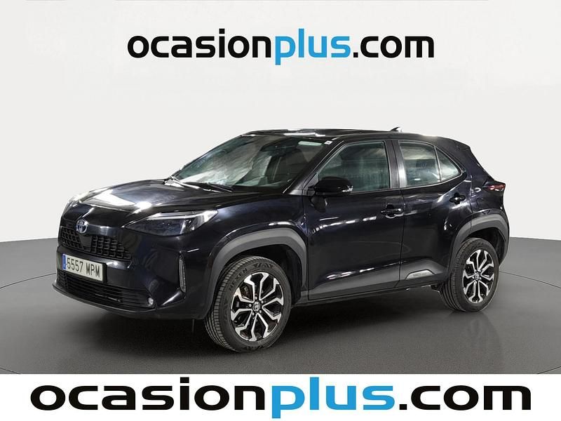 Negro Usado 2024 Toyota Yaris Cross Active SUV | 21.900 € (Precio justo) - Imagen 1/4