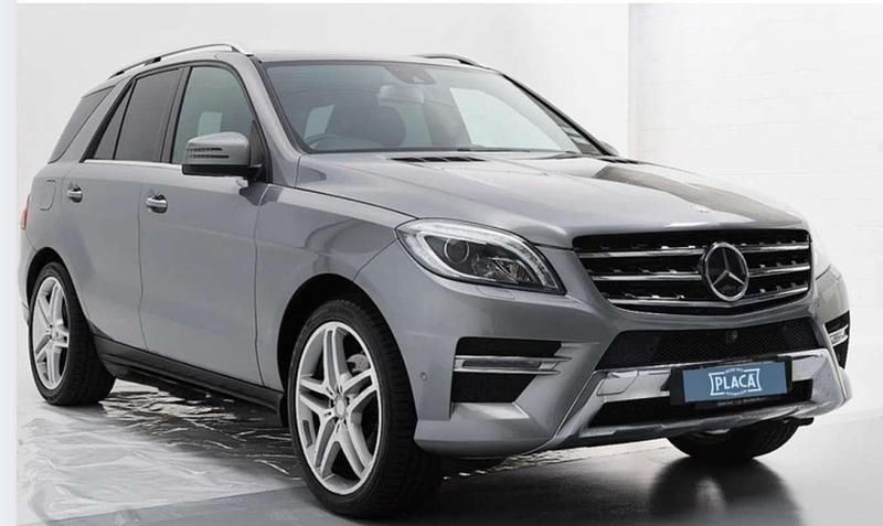 Gris Usado 2014 Mercedes ML350 SUV | 23.700 € (Precio justo) - Imagen 1/4