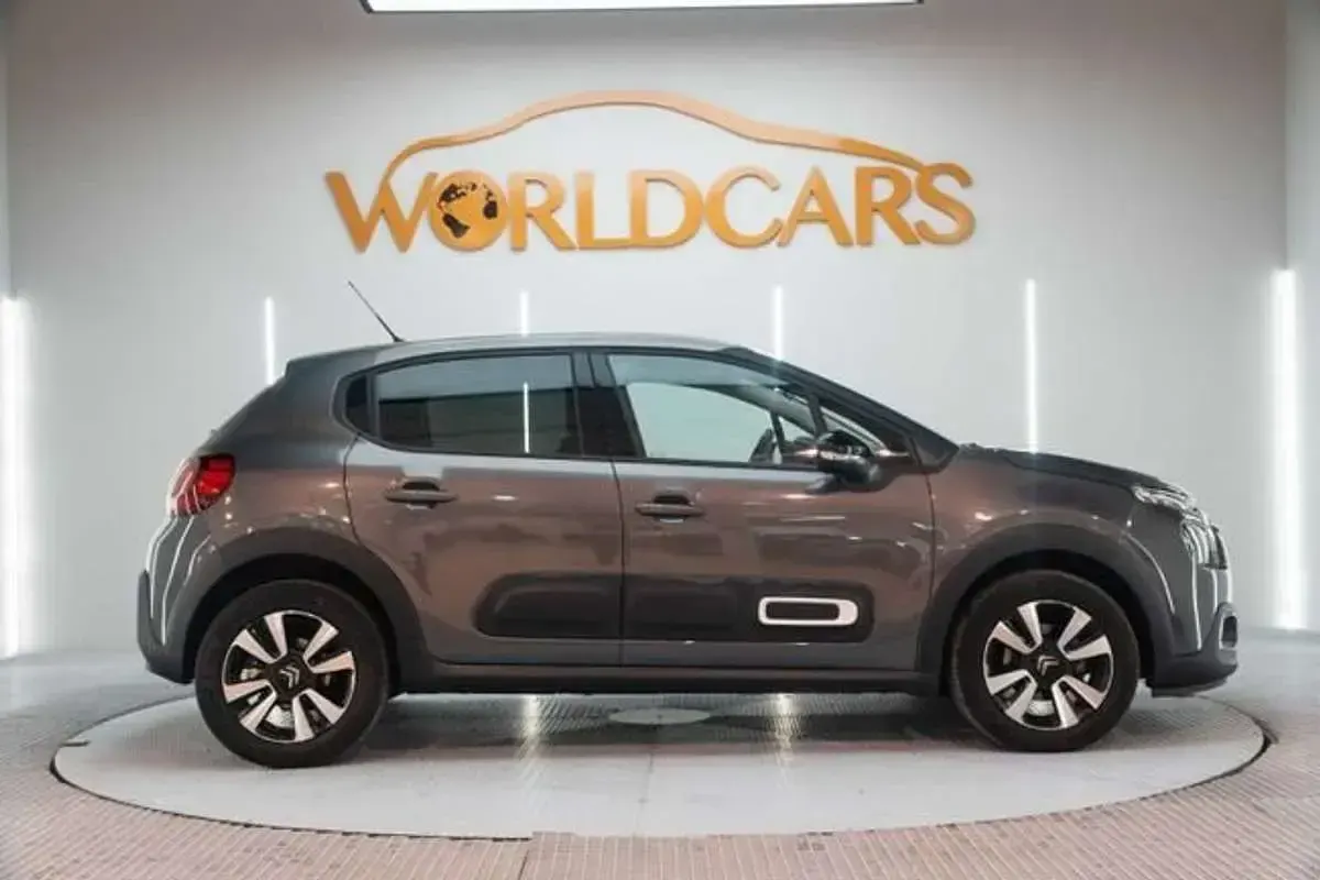 Usado Citroën C3 PureTech 110 CV (80 kW) 2024 Gris Utilitario