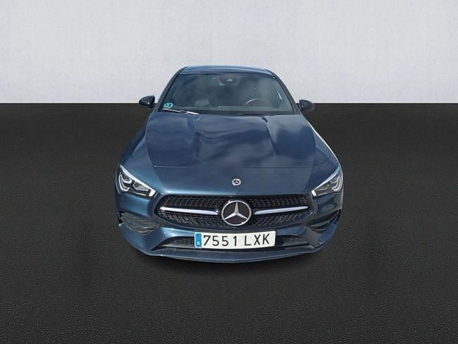 Usado Mercedes CLA180 136 CV (100 kW) 2022 Azul Berlina