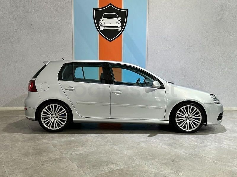 Usado VW Golf V R 250 CV (183 kW) 2007 Gris / plata Berlina