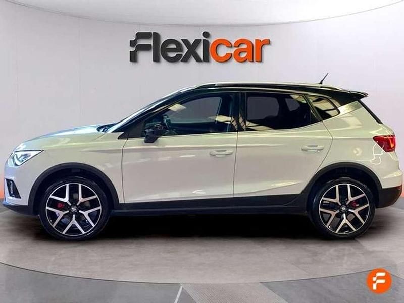 Usado Seat Arona FR 150 CV (110 kW) 2019 Blanco SUV