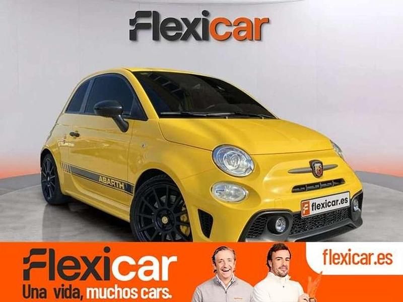 Usado Abarth 595 Competizione 179 CV (131 kW) 2018 Amarillo Utilitario