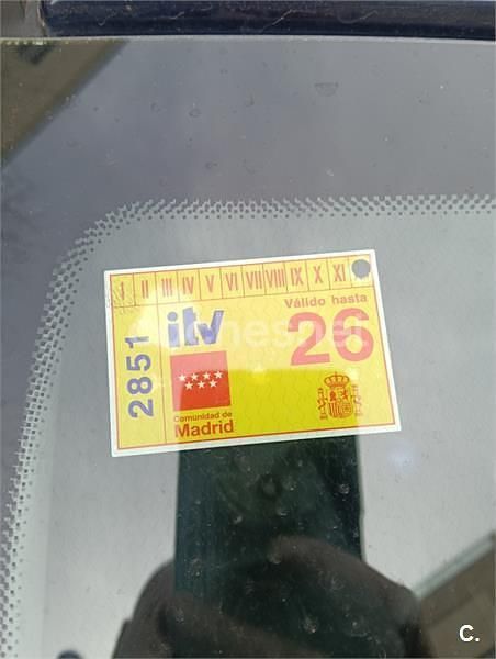 Usado Ford Mondeo Ghia 130 CV (95 kW) 2003 Azul Familiar