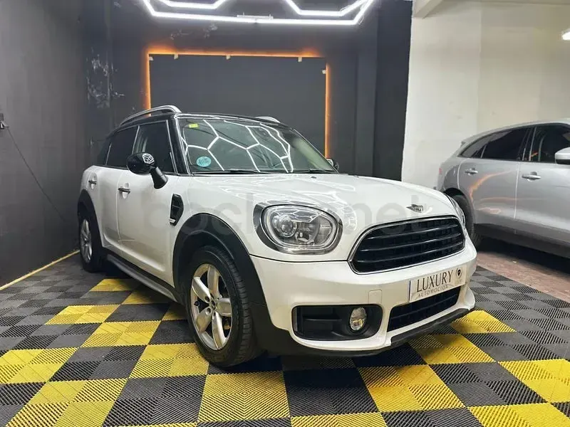 Usado Mini One D Countryman 116 CV (85 kW) 2018 Blanco SUV