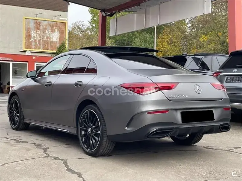 Usado Mercedes CLA250e 218 CV (160 kW) 2020 Gris / plata Coupe