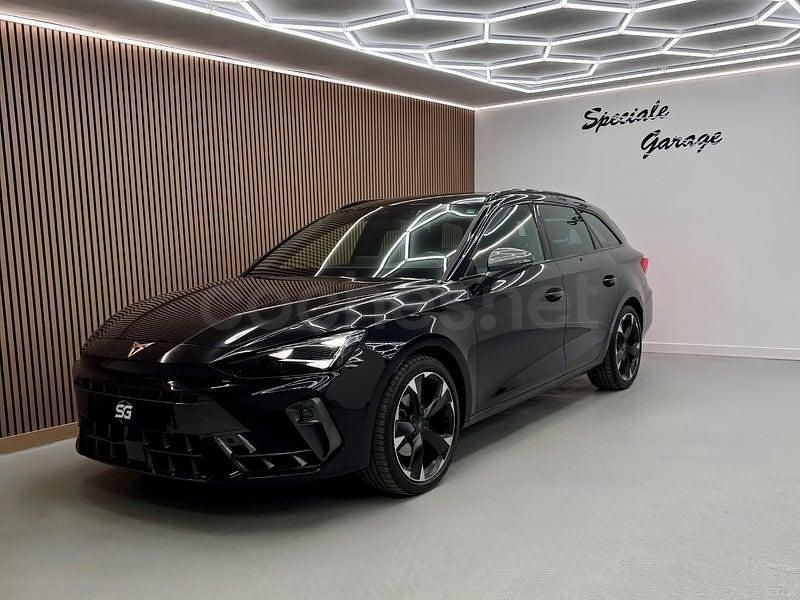 Usado Cupra Leon 150 CV (110 kW) 2025 Negro Familiar