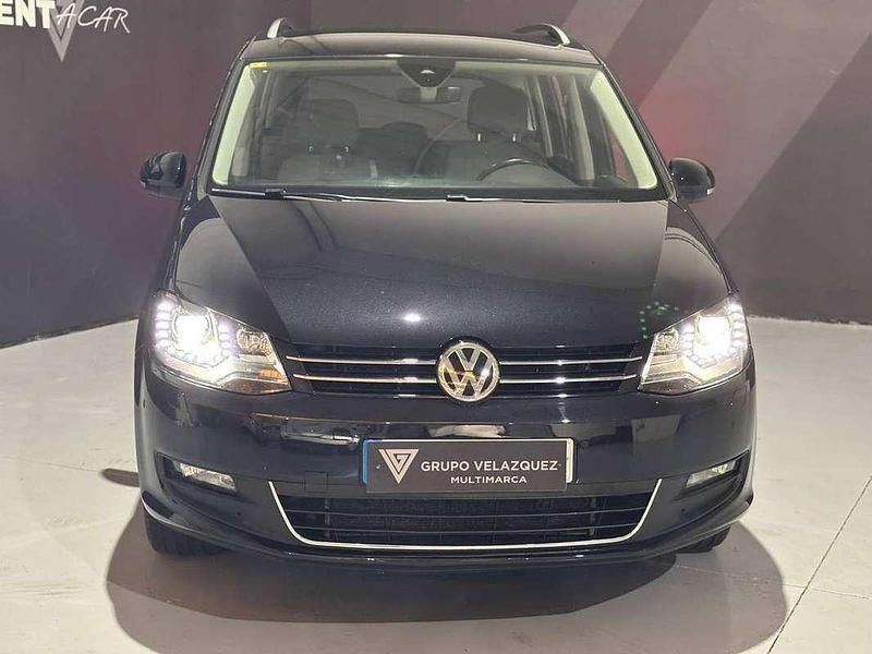 Usado VW Sharan Advance 150 CV (110 kW) 2020 Negro Monovolumen