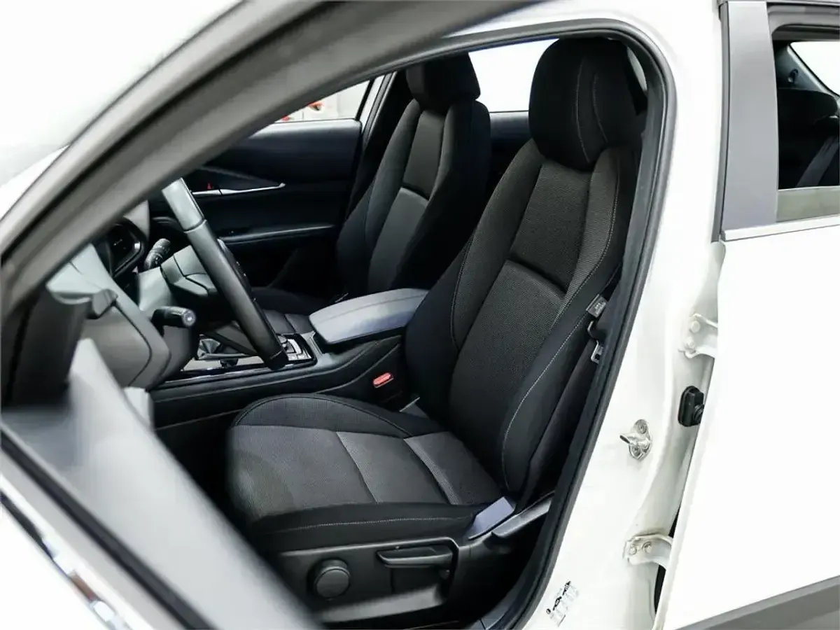 Usado Mazda CX-30 Prime-Line 140 CV (102 kW) 2024 Blanco SUV