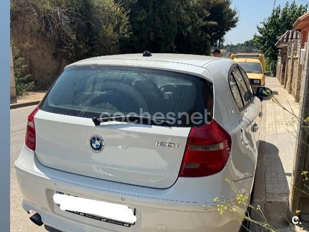 Usado BMW 120 Comfort Edition 150 CV (110 kW) 2007 Blanco Utilitario