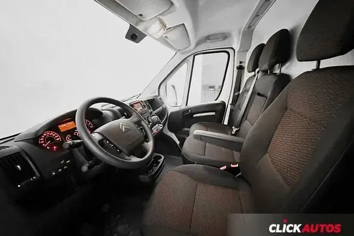 Usado Citroën Jumper 140 CV (102 kW) 2023 Monovolumen