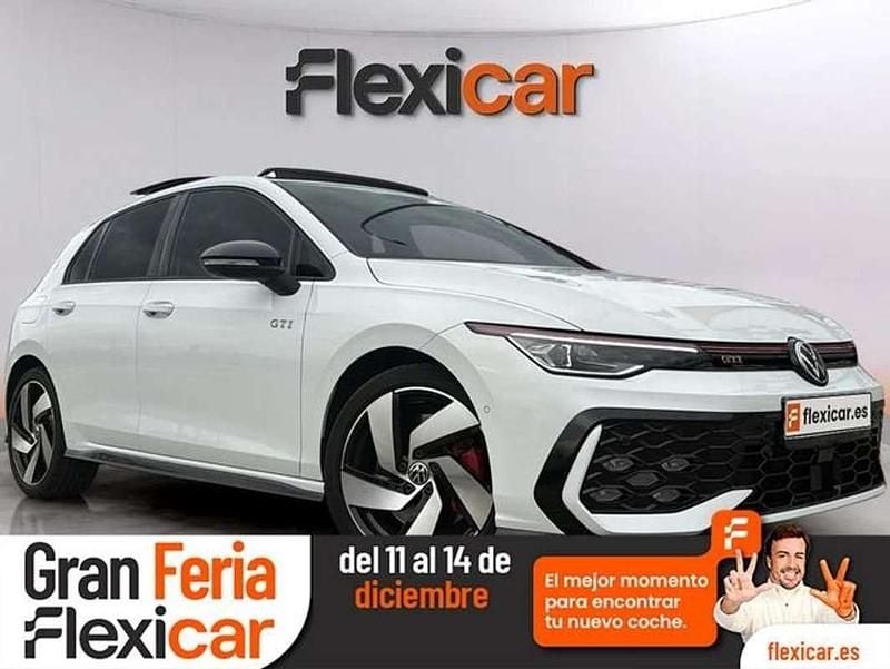 Blanco Usado 2024 VW Golf VIII GTI Utilitario | 37.890 € (Precio justo) - Imagen 1/4