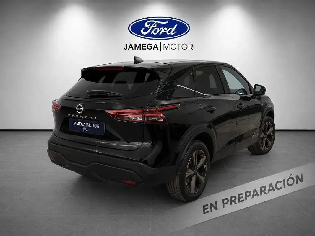 Usado Nissan Qashqai Acenta 139 CV (102 kW) 2022 Negro SUV