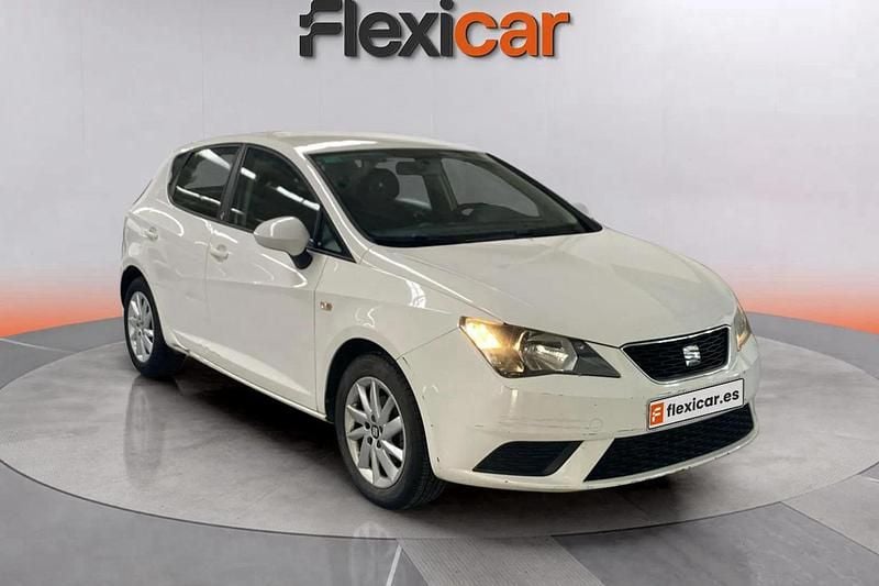 Blanco Usado 2017 Seat Ibiza Reference Berlina | 8490 € (Super precio) - Imagen 1/4