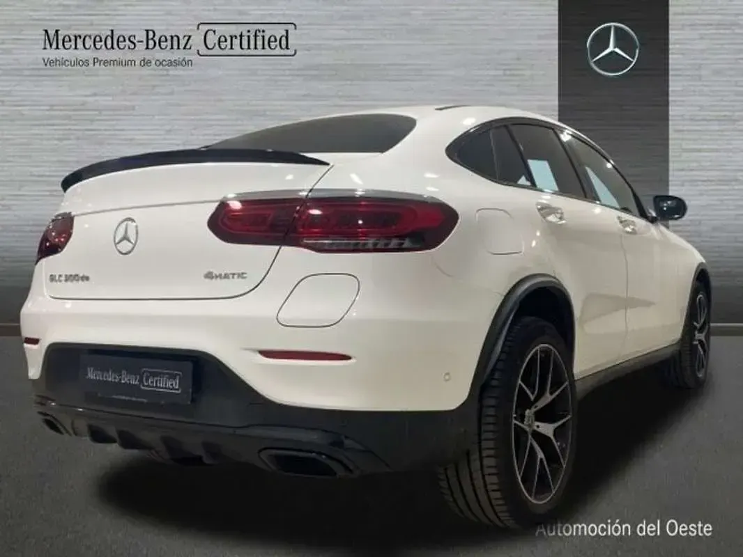Usado Mercedes GLC300e 261 CV (191 kW) 2023 Blanco SUV