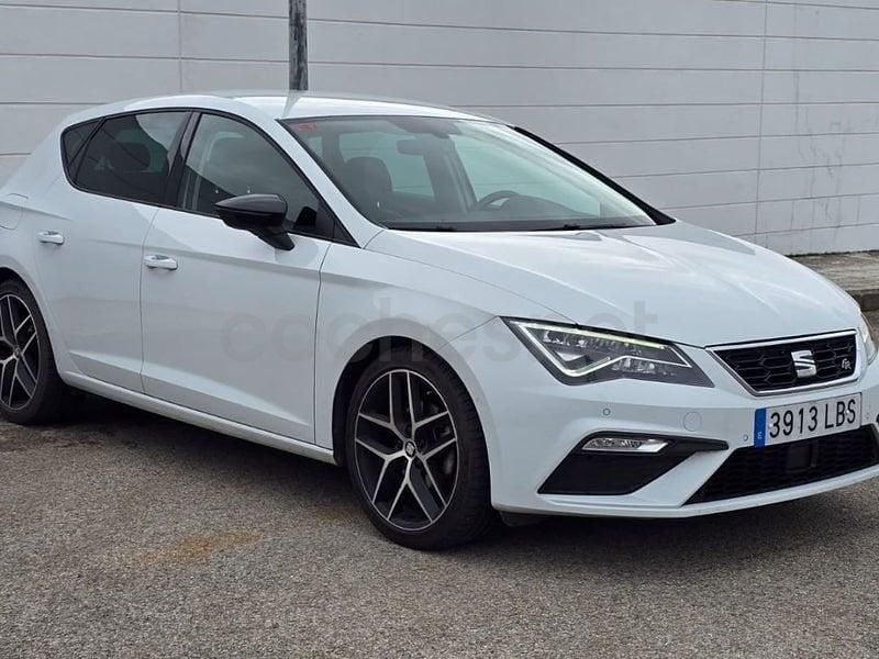 Blanco Usado 2019 Seat Leon FR Berlina | 14.990 € (Precio justo) - Imagen 1/4