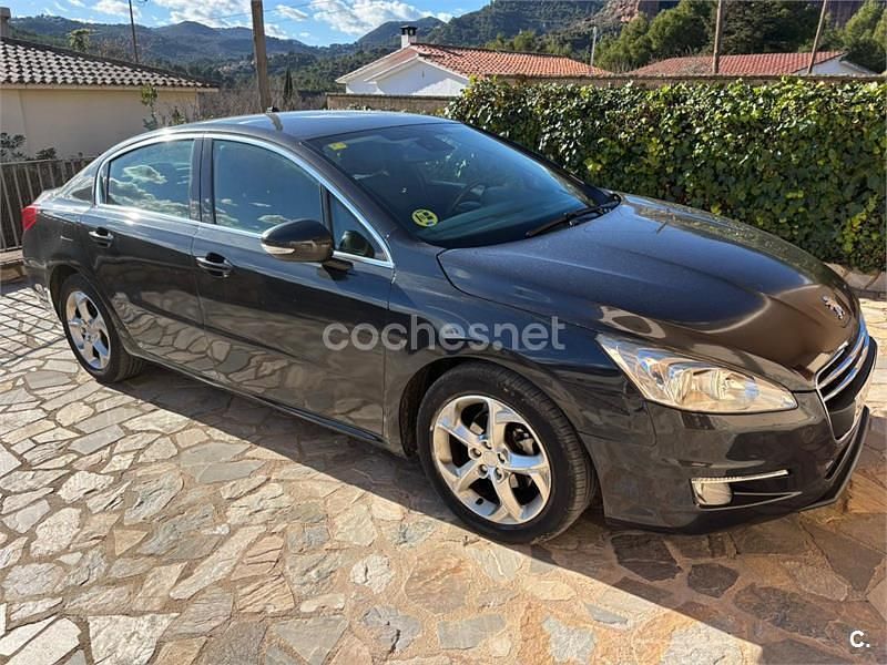 Usado Peugeot 508 Active 112 CV (82 kW) 2011 Negro Berlina