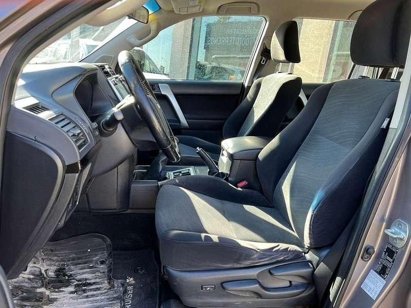 Usado Toyota Land Cruiser 204 CV (150 kW) 2020 Beige SUV