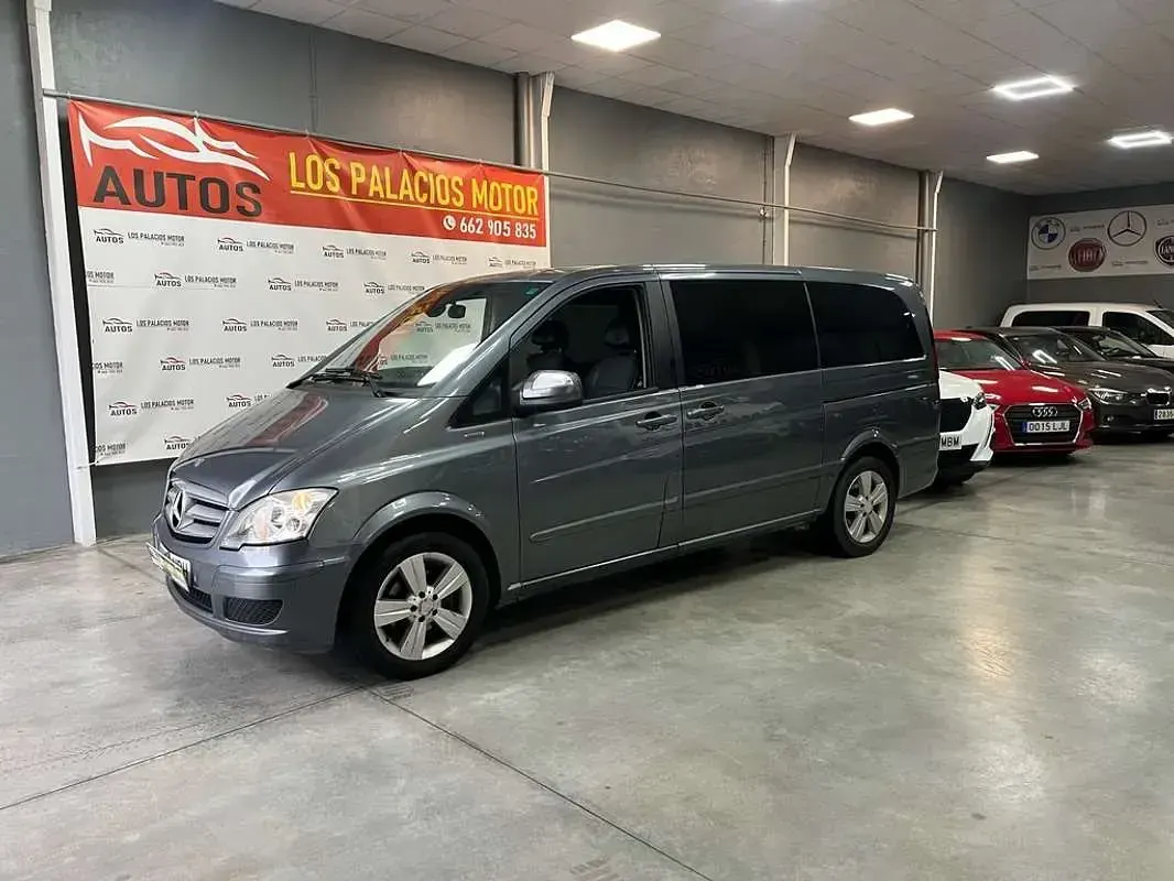 Usado Mercedes Viano 163 CV (119 kW) 2014 Gris Monovolumen