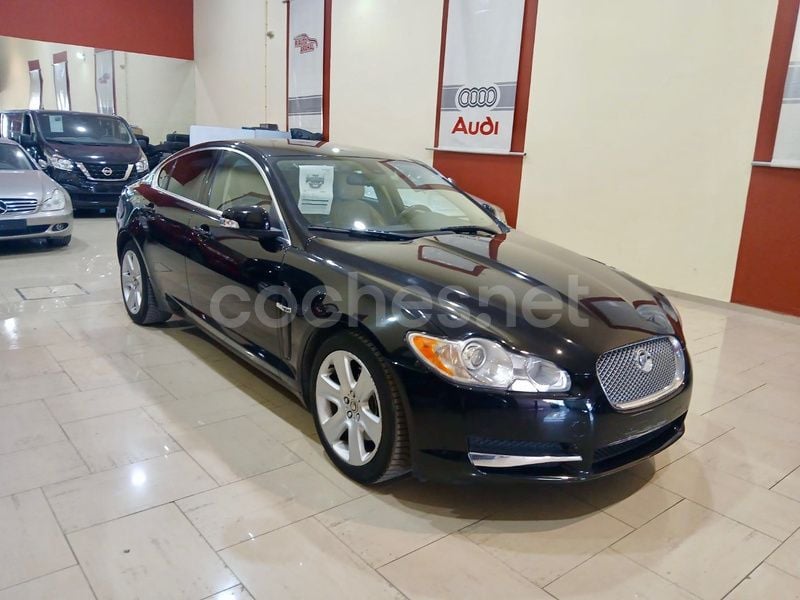 Negro Usado 2008 Jaguar XF Premium Luxury Berlina | 12.000 € (Caro) - Imagen 1/4