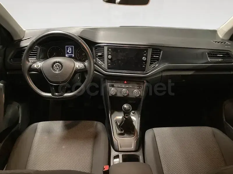 Usado VW T-Roc Edition 115 CV (84 kW) 2019 Negro SUV