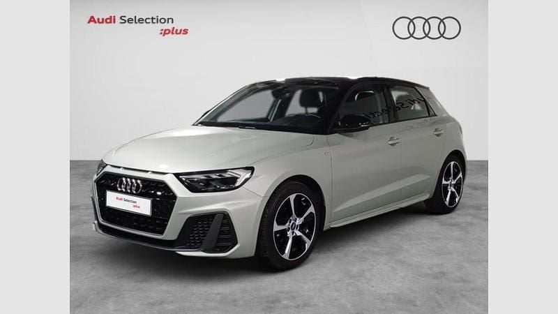 Usado Audi A1 Sportback 116 CV (85 kW) 2024 Plata rocío (metalizado)/techo negro mito Utilitario