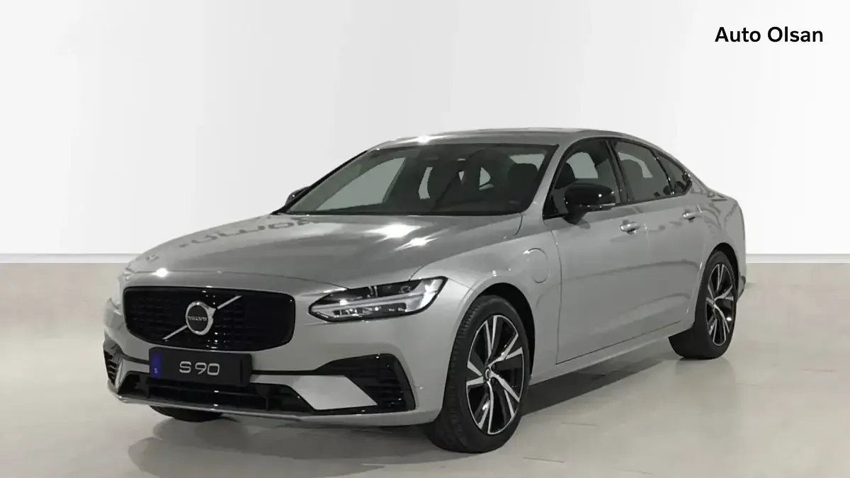 Käytetty Volvo S90 Plus 455 HP (334 kW) 2023 Sedan
