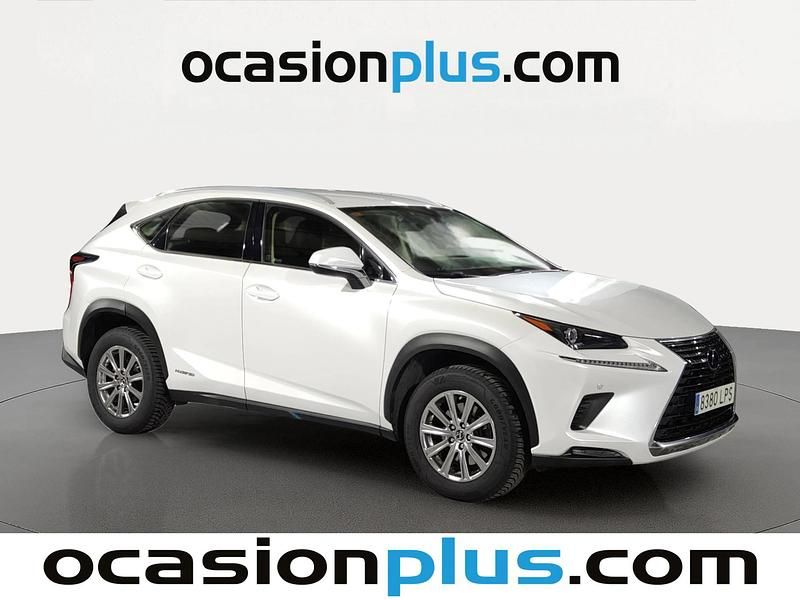 Usado Lexus NX300h Business Edition 197 CV (144 kW) 2021 Blanco SUV