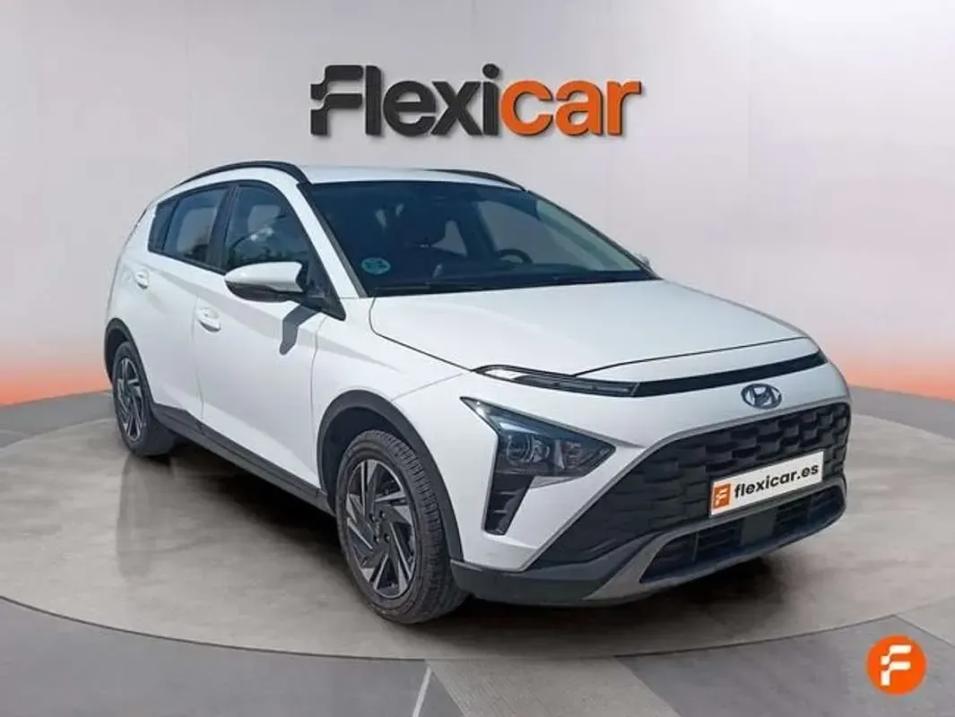 Begagnad Hyundai Bayon 84 HK (61 kW) 2023 Vit SUV