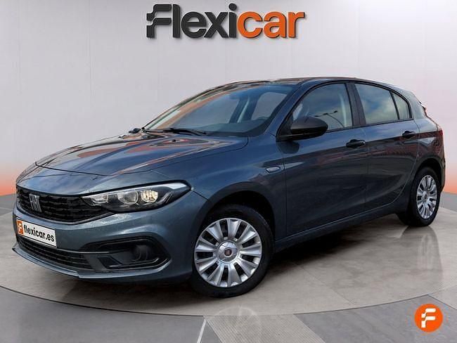 Usado Fiat Tipo 130 CV (95 kW) 2024 Gris Berlina
