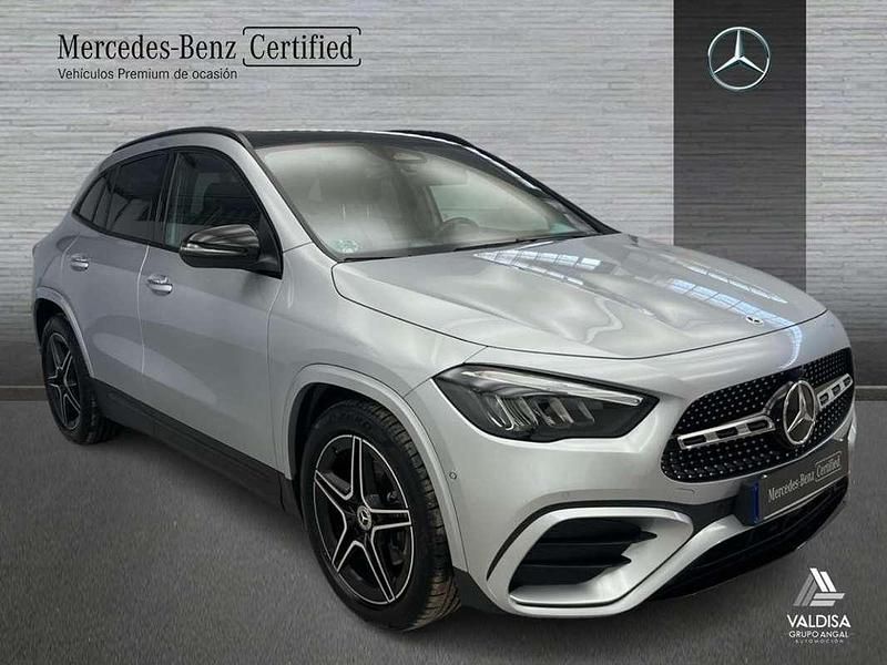 Usado Mercedes GLA200 150 CV (110 kW) 2025 SUV