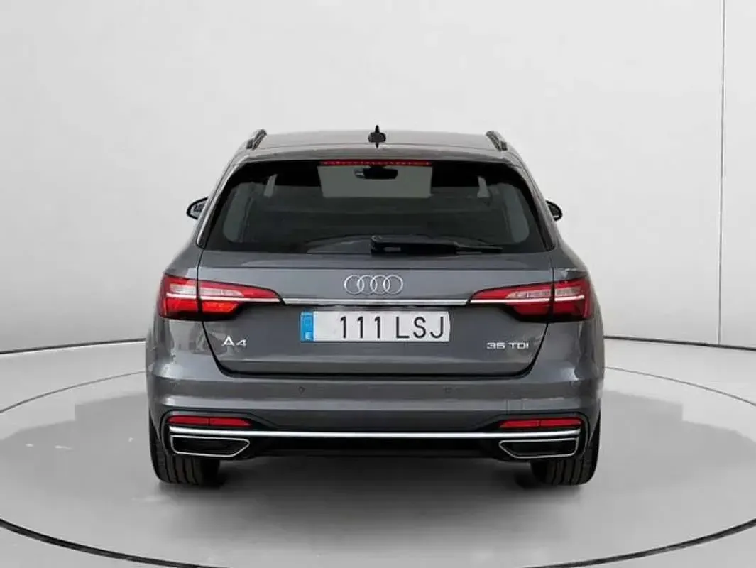 Usado Audi A4 Advanced Plus 163 CV (119 kW) 2021 Gris Familiar
