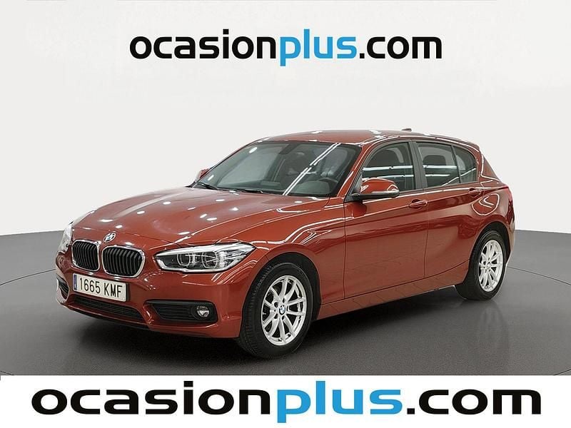 Usado BMW 118 150 CV (110 kW) 2018 Naranja Utilitario