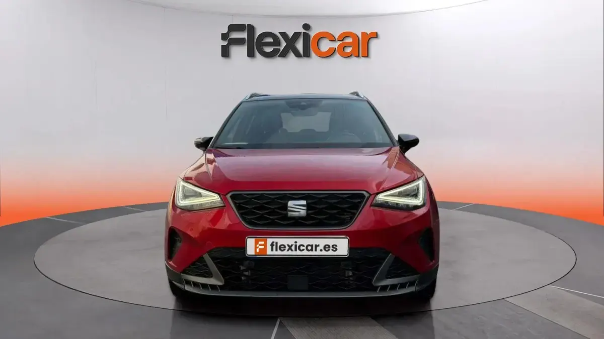 Usado Seat Arona FR 150 CV (110 kW) 2023 Burdeos SUV