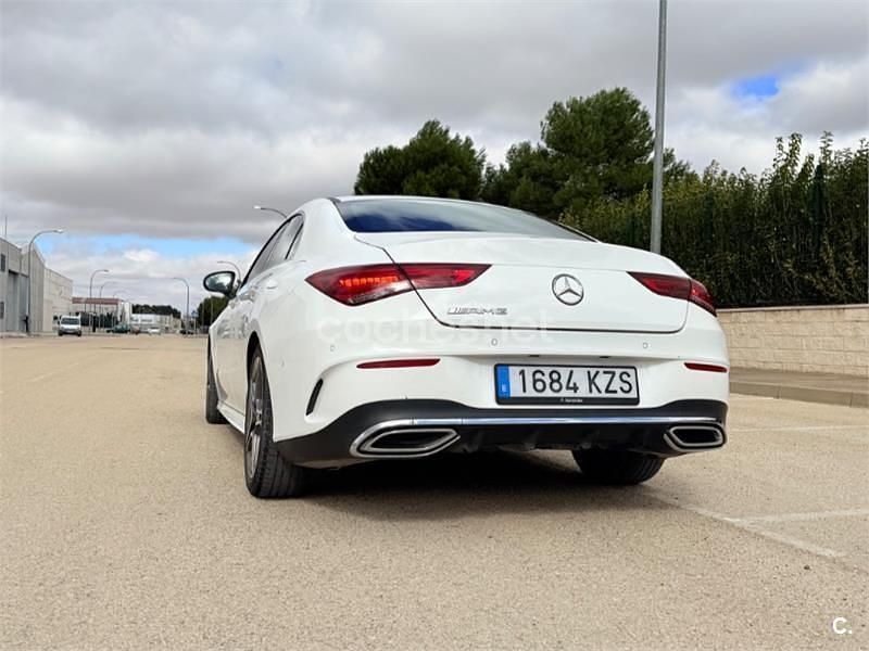 Usado Mercedes CLA180 122 CV (89 kW) 2019 Blanco Berlina