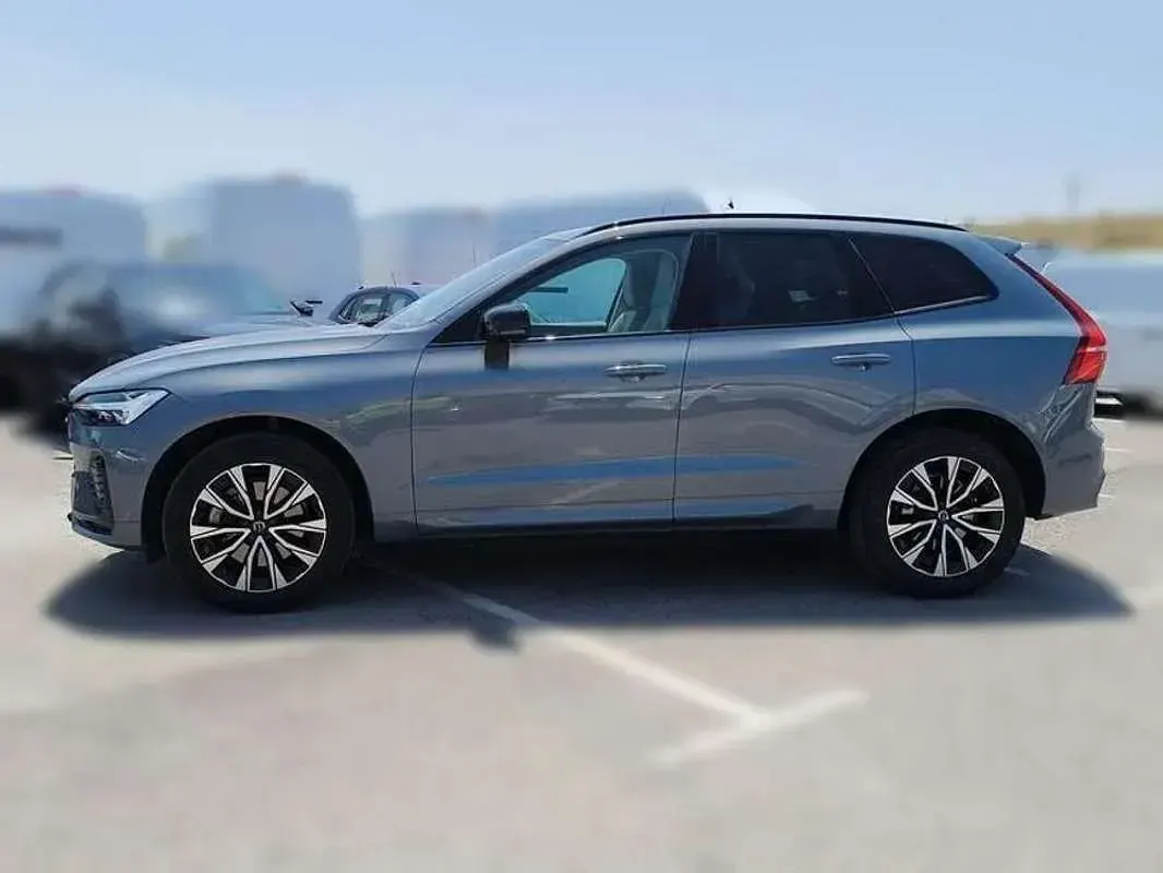 Usado Volvo XC60 Plus 197 CV (144 kW) 2023 Gris SUV