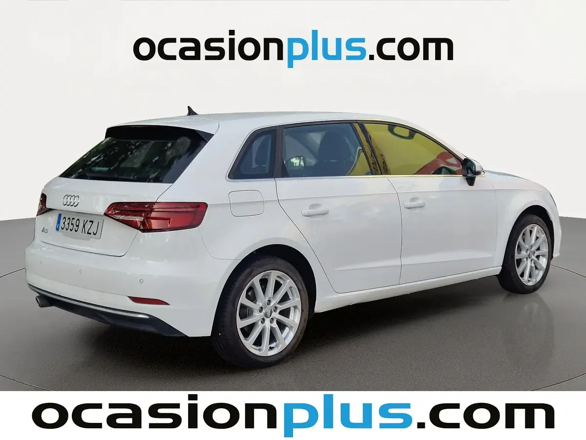 Usado Audi A3 Sportback Design 116 CV (85 kW) 2019 Blanco Utilitario