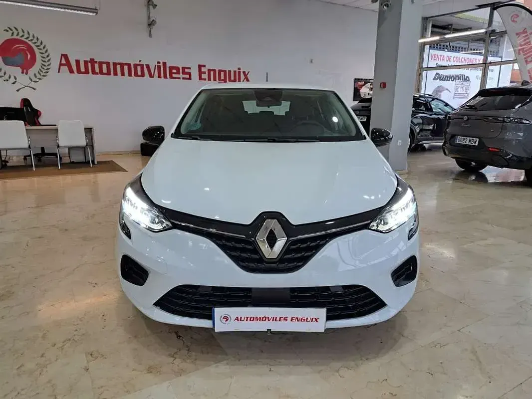 Usado Renault Clio Equilibre 91 CV (66 kW) 2023 Blanco Utilitario