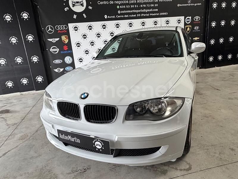Blanco Usado 2011 BMW 116 Utilitario | 7500 € (Precio justo) - Imagen 1/4