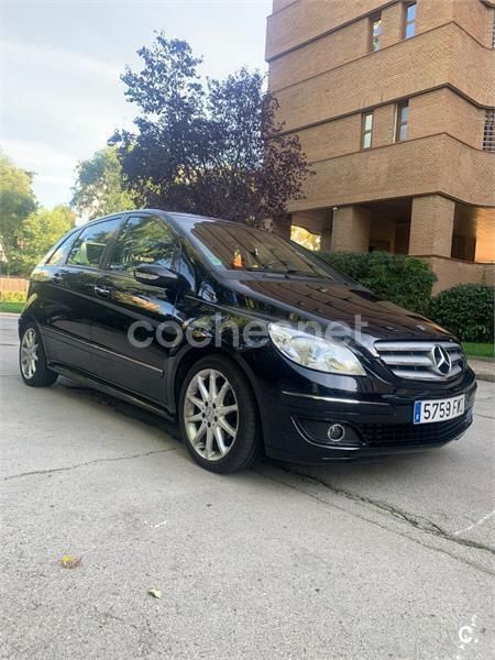 Negro Usado 2006 Mercedes B200 Monovolumen | 6900 € (Precio justo) - Imagen 1/4