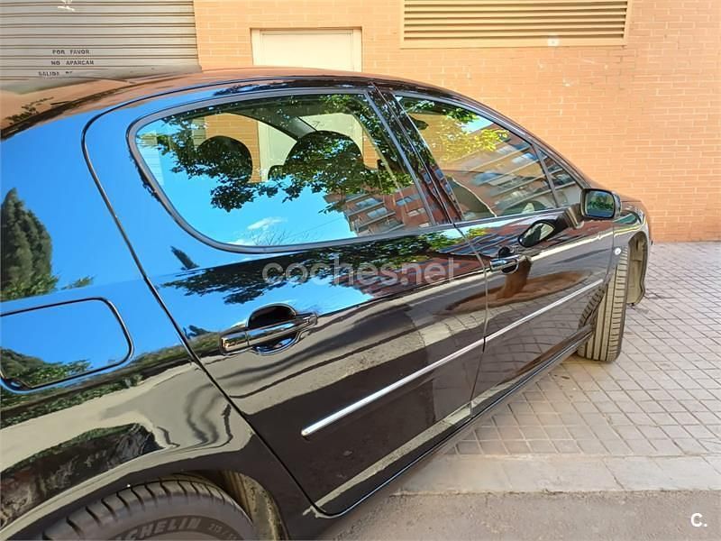 Usado Peugeot 407 143 CV (105 kW) 2008 Negro Berlina