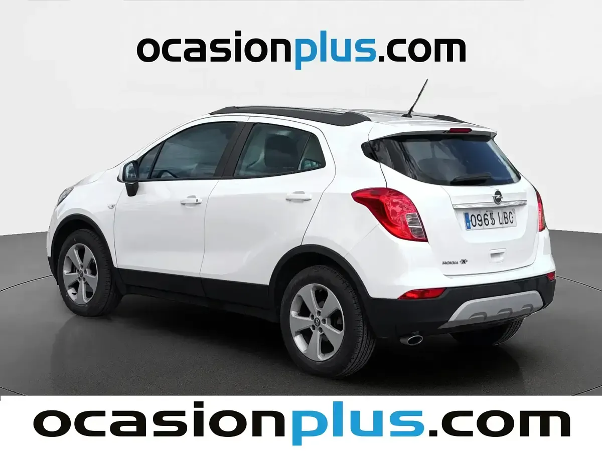Usado Opel Mokka Selective 136 CV (100 kW) 2019 Blanco SUV