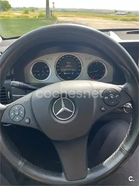 Usado Mercedes GLK220 170 CV (125 kW) 2012 Negro SUV