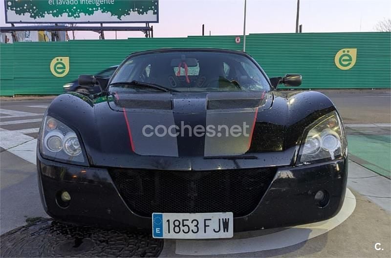 Usado Opel Speedster 147 CV (108 kW) 2006 Negro Descapotable