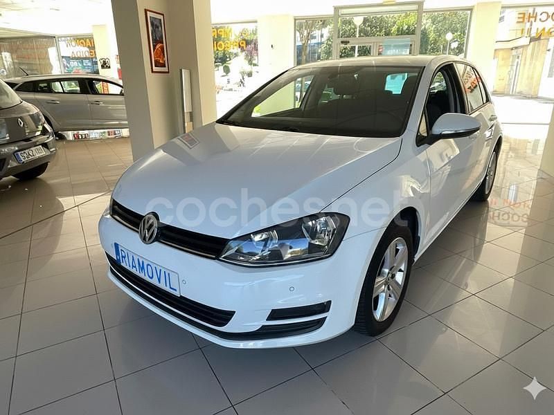 Blanco Usado 2015 VW Golf VII Advance Berlina | 11.999 € (Precio justo) - Imagen 1/4