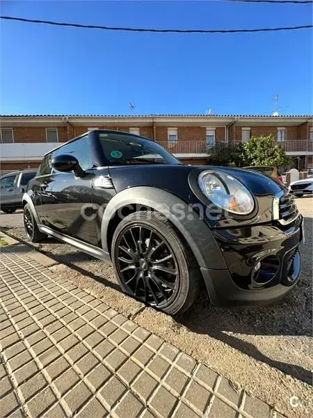 Usado Mini ONE 75 CV (55 kW) 2012 Negro Utilitario