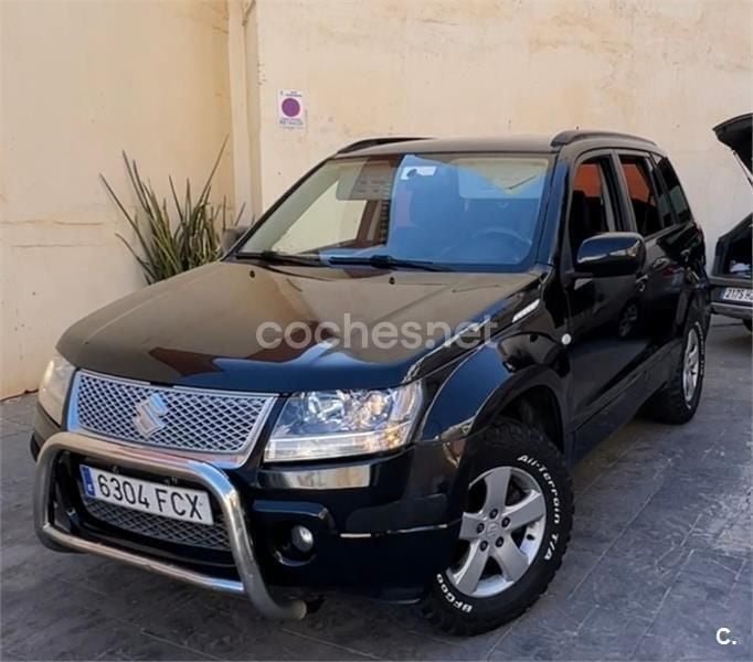 Negro Usado 2006 Suzuki Grand Vitara SUV | 9500 € (Precio justo) - Imagen 1/4